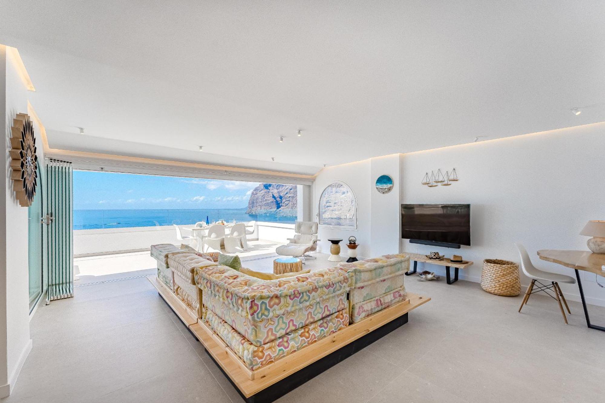 Blue Haven - Ocean View Penthouse With Jacuzzi And Pool Apartman Acantilado de los Gigantes Kültér fotó