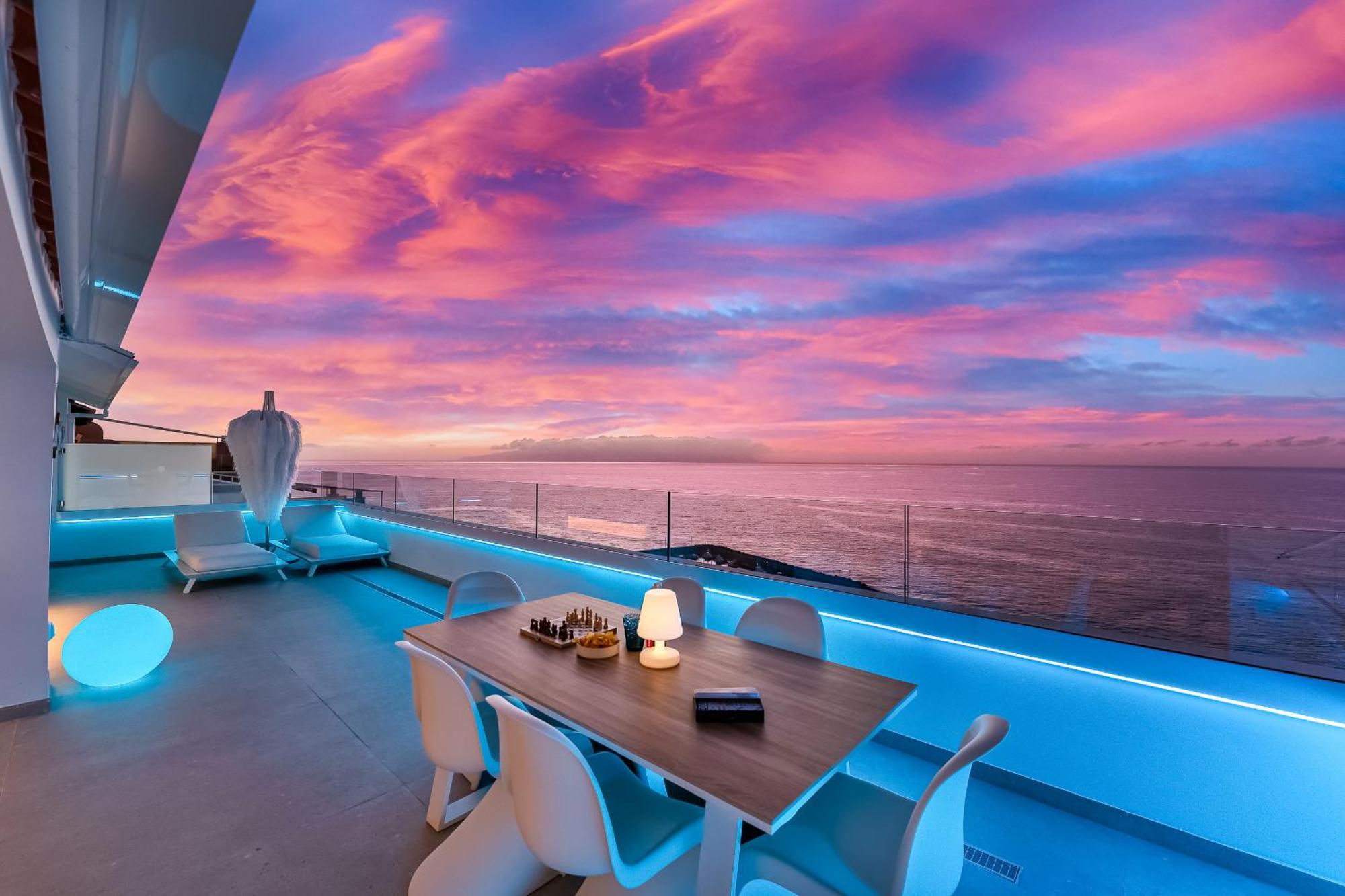 Blue Haven - Ocean View Penthouse With Jacuzzi And Pool Apartman Acantilado de los Gigantes Kültér fotó